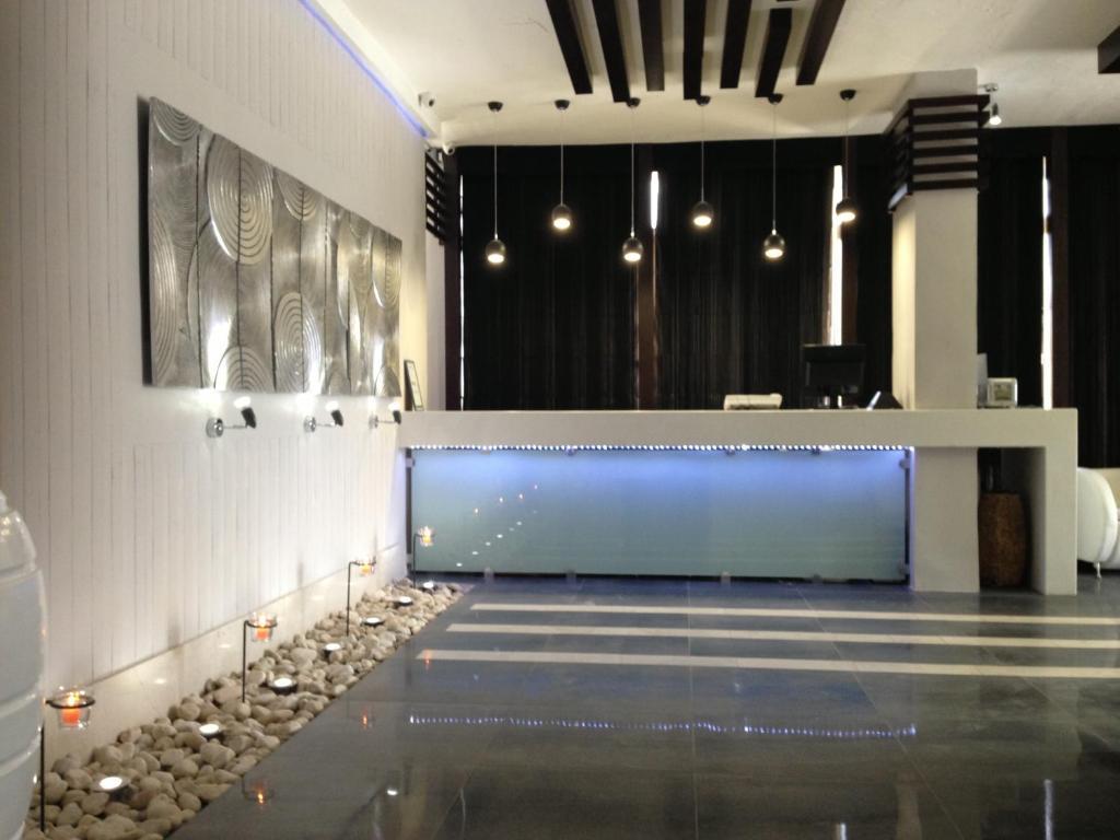 Crystal Suites Amman Exterior photo